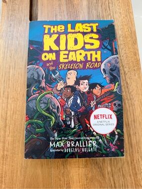 The Last Kids on Earth and the Skeleton Road by max Rallier - soft cover 2020